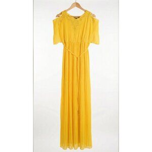 Sangria Yellow Lace Pleated Off-the-Shoulder Maxi Dress - Size 10